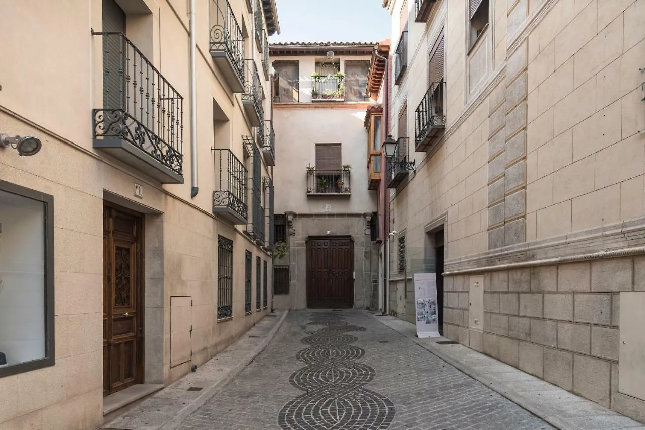 La Dama Del Jardin Del Nuncio Apartment Toledo Spain